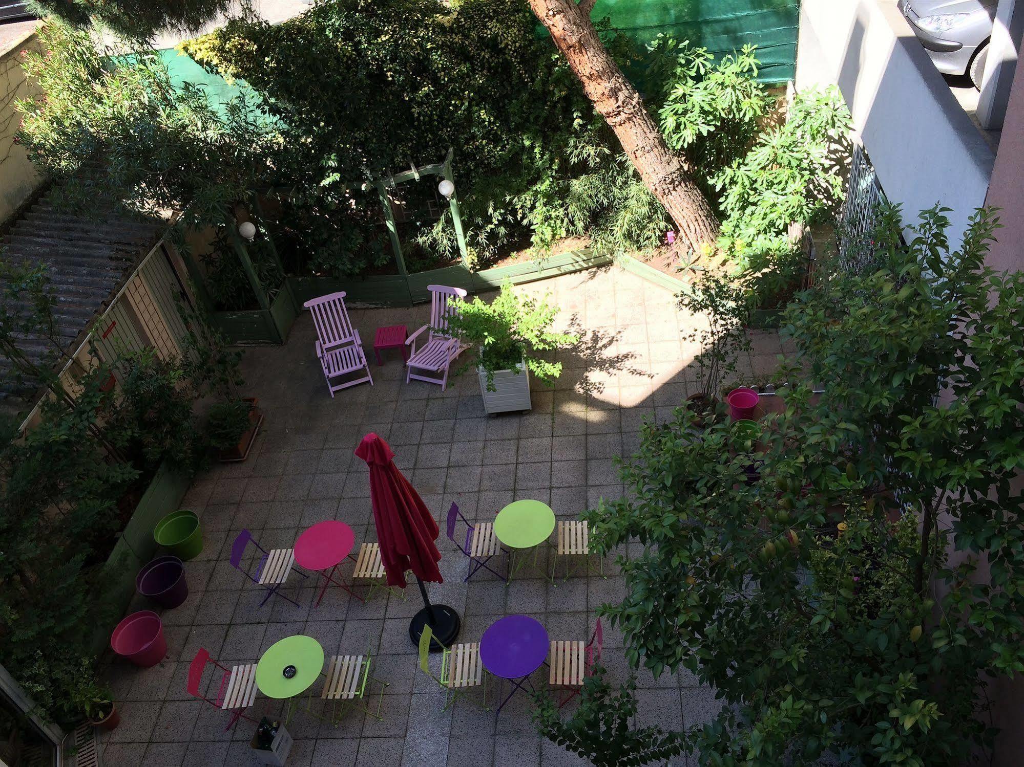 Garden Hotel ตูลูส ภายนอก รูปภาพ
